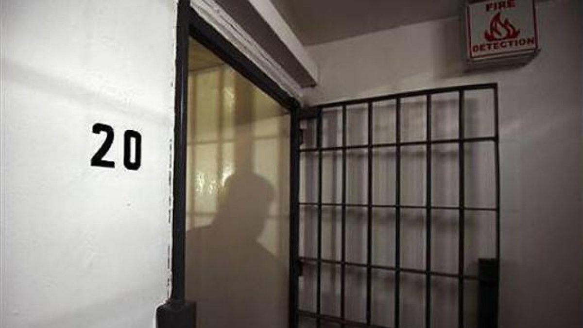 Entrada a la celda número 20 dónde se alojaba 'El Chapo' hasta su huida.
