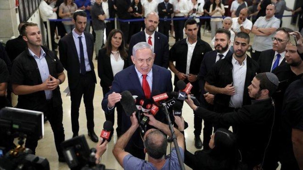 El primer ministro israelí, Benjamín Netanyahu, tras la disolución del Parlamento.