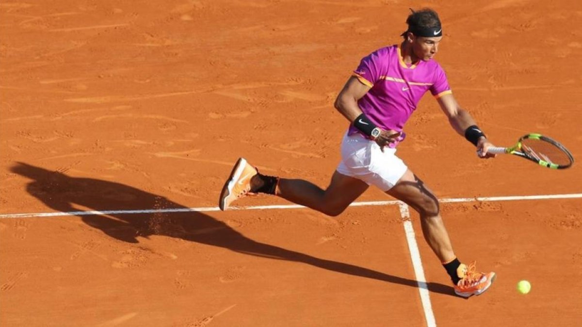 Ya solo queda un partido. Rafael Nadal se ha ganado el derecho a optar al décimo título en el Masters 1.000 de Montecarlo tras imponerse al belga David Goffn por 6-3 y 6-1. El nueve veces campeón del torneo no ha dejado escapar su oportunidad ante un corr