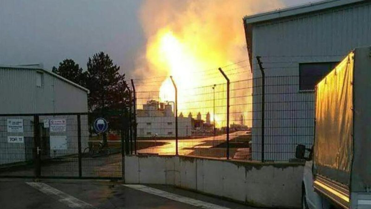 Explosión en el gaseoducto de Baumgarten, Austria.