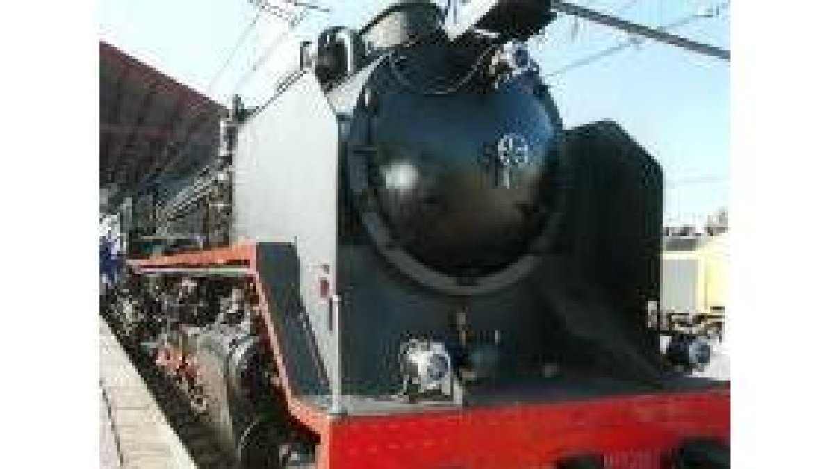 La locomotora Mikado fue una de las primeras piezas adquiridas y restauradas por la asociación