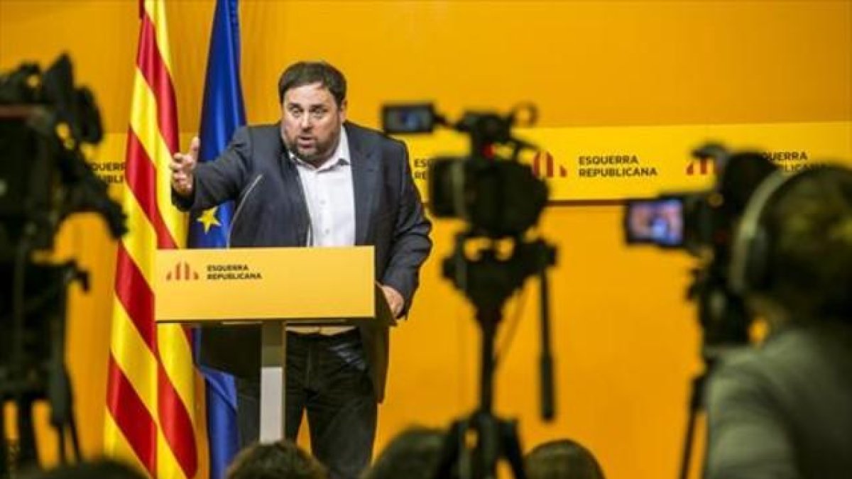 Junqueras, en rueda de prensa tras la reunión de la ejecutiva de ERC.