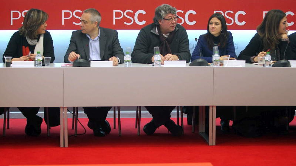 Reunión de la comisión ejecutiva del PSC en la que se decidieron las sanciones.