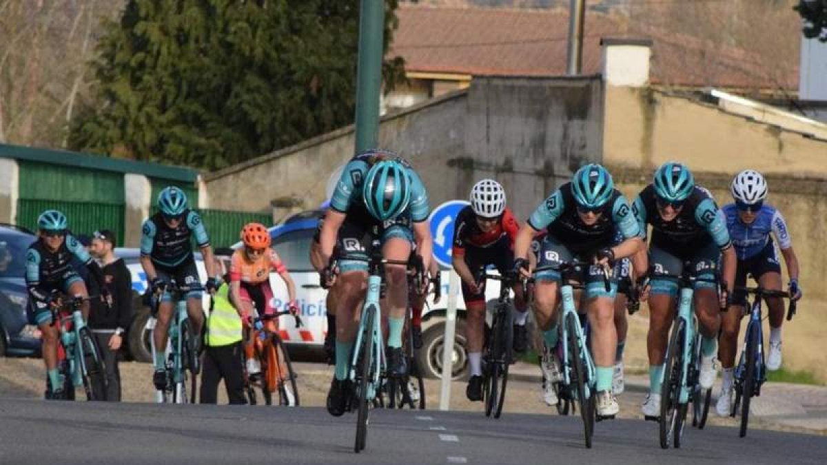 El Eneicat RBH Global ejecerá de anfitrión en el estreno de la Copa de España en Villaquilambre. ENEICAT TEAM