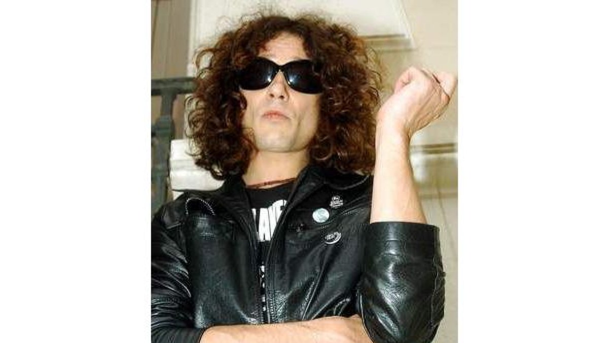 Enrique Bunbury.