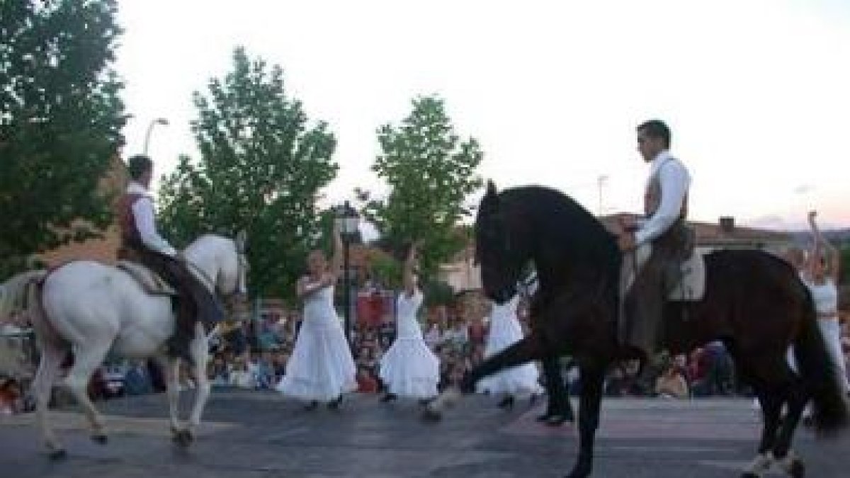 Los caballos de Manuel Mirantes también «bailarán».