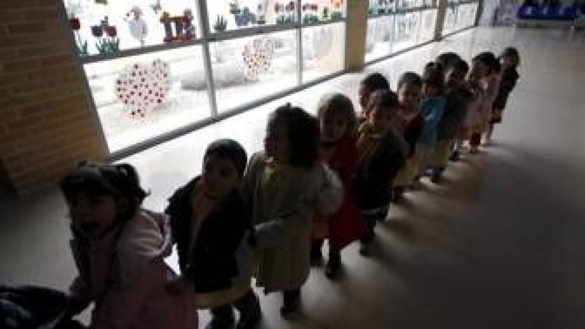 Alumnos de la escuela infantil Hna Carmen Gómez, durante la celebración del Día de la Paz