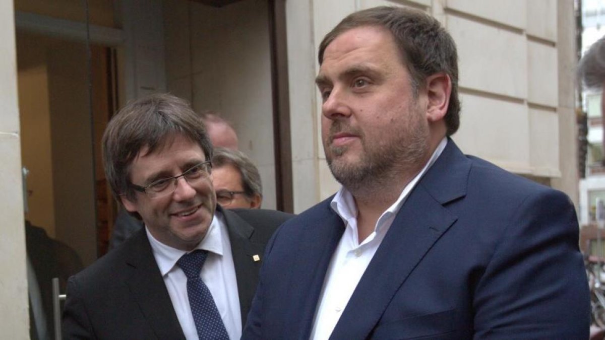 Carles Puigdemont y Oriol Junqueras en una imagen de archivo.