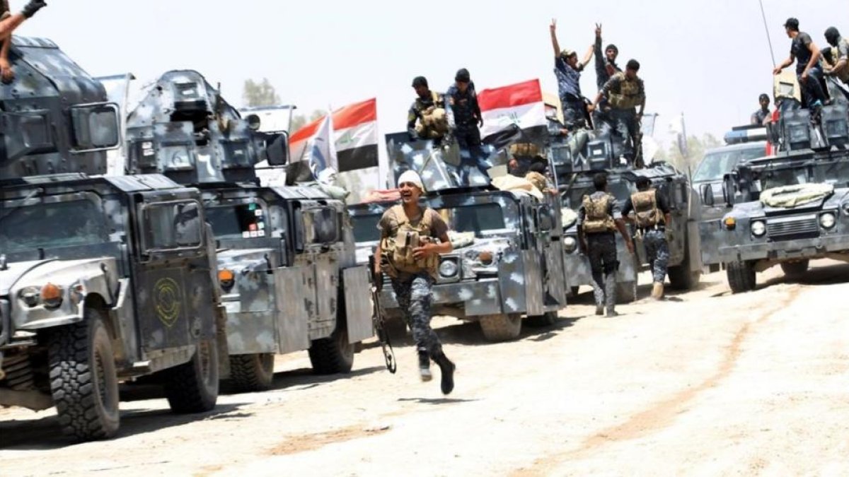 Fuerzas de seguridad iraquís, cerca de Faluya, este martes.
