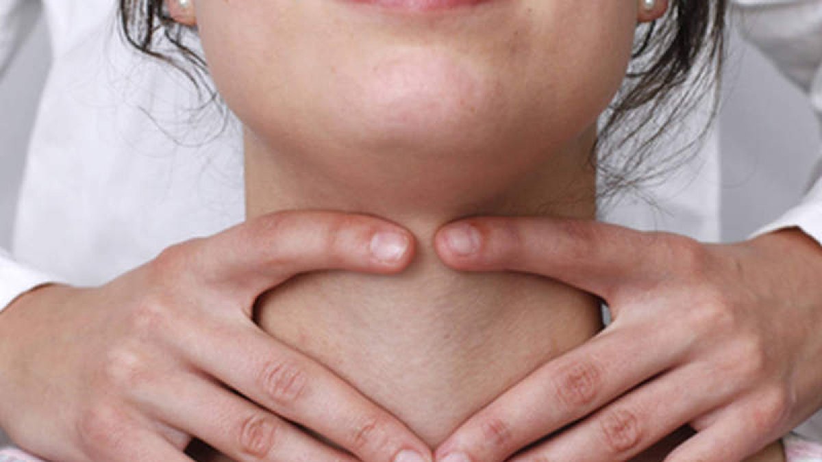 El cáncer de tiroides afecta más a las mujeres. DL