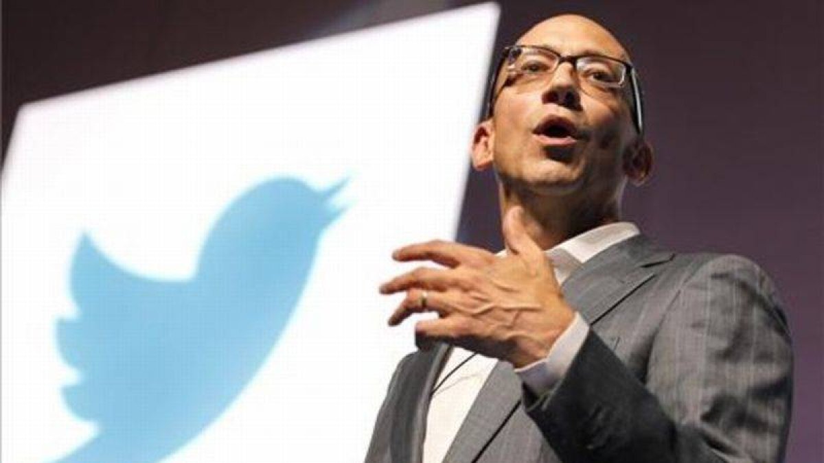 El CEO de Twitter, Dick COstolo, en una conferencia en 2013.