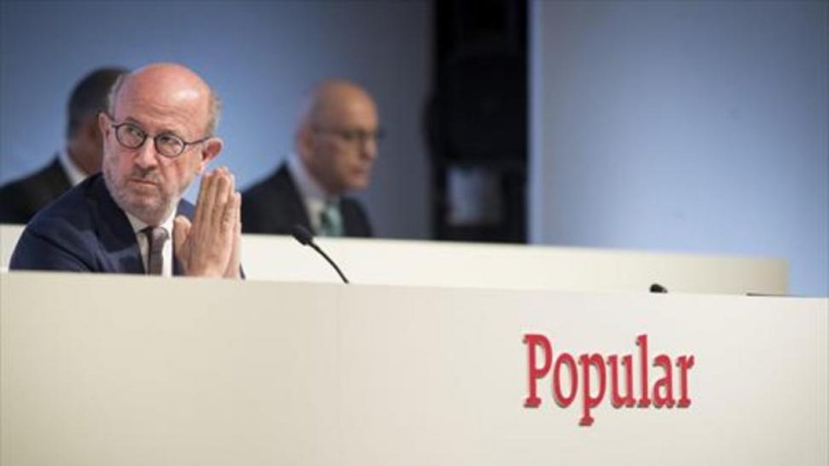 El presidente del Banco Popular, Emilio Saracho, en la junta de accioinistas de la entidad.