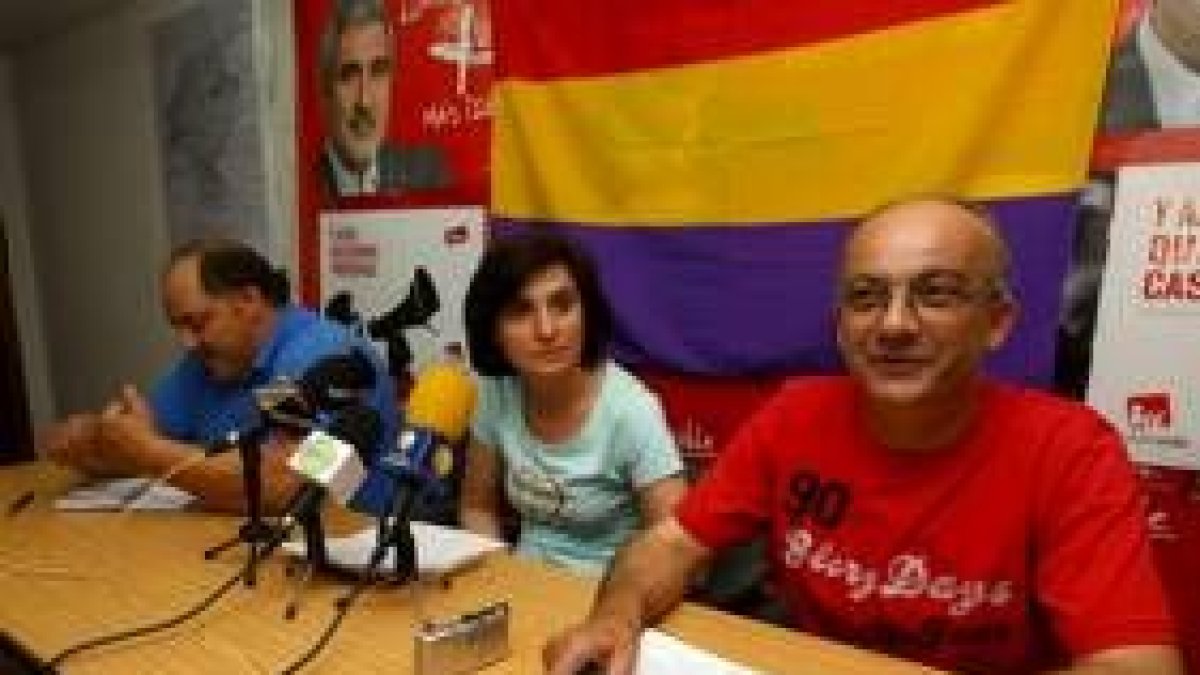 Fernández, Rodríguez y Martínez, ayer durante la rueda de prensa