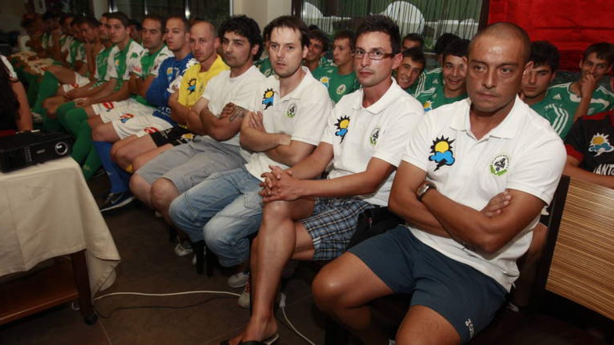 El Astorga presentó ayer ante su afición su nuevo proyecto deportivo para la próxima campaña.