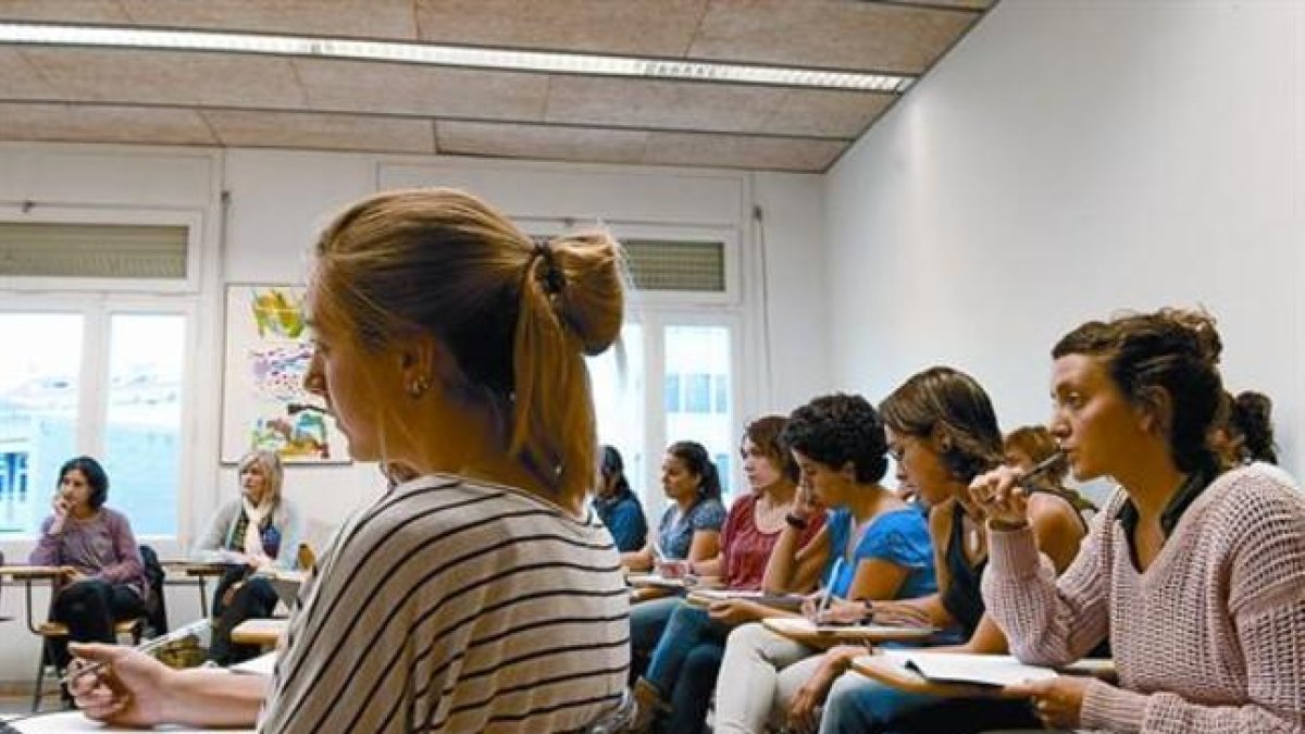 Una clase de formación para maestros de párvulos.