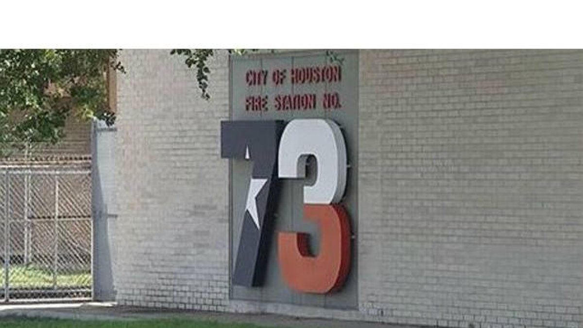 La estación de bomberos número 73 de Houston donde han sido abandonados los menores.