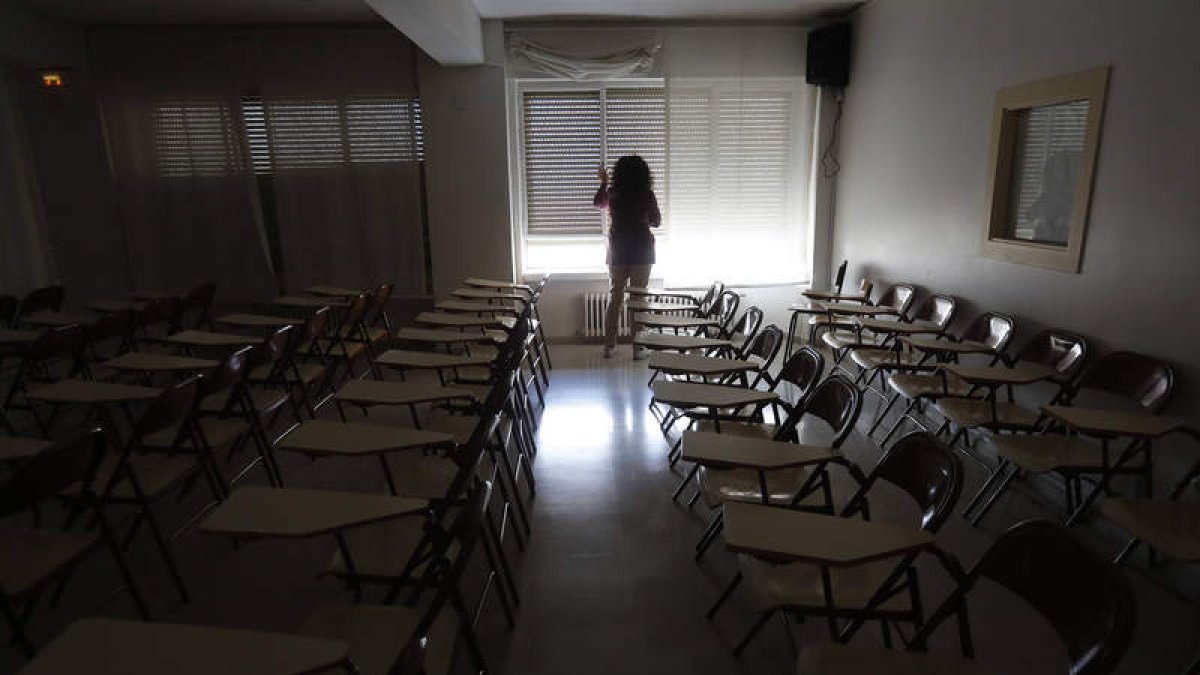 Interior de un aula en un centro educativo leonés. JESÚS F. SALVADORES