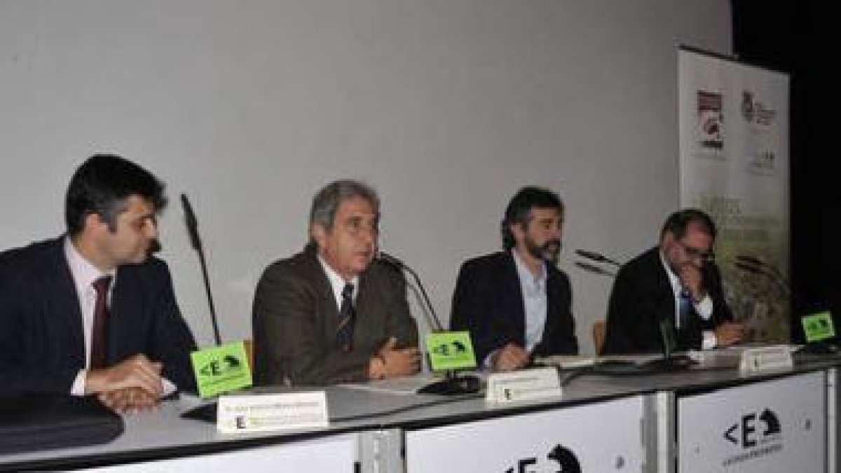 Jose Antonio Mijares, Andrés Gutiérrez, Guillermo Palomero y Miguel Ángel Pérez, ayer en Madrid.