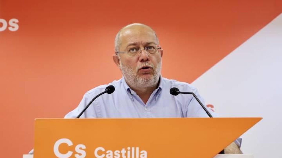 El candidato de Cs a la Presidencia de la Junta, Francisco Igea, valora los resultados electorales.