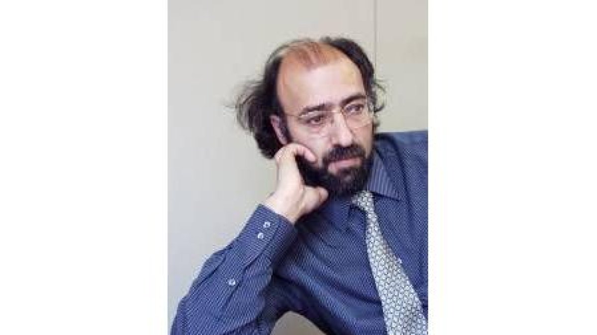 Rogelio Blanco, escritor, editor, profesor y futuro director general