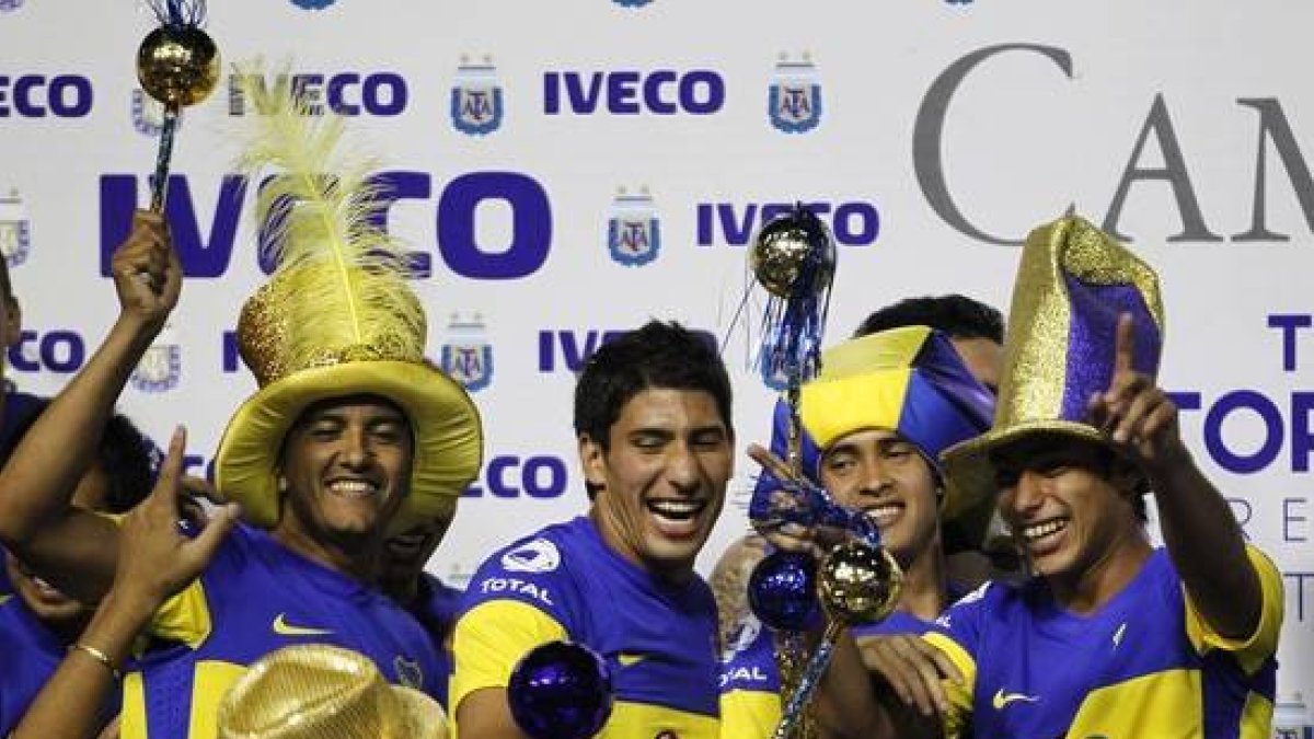 Los jugadores del Boca Juniors celebran el título de liga, el domingo, en Buenos Aires.