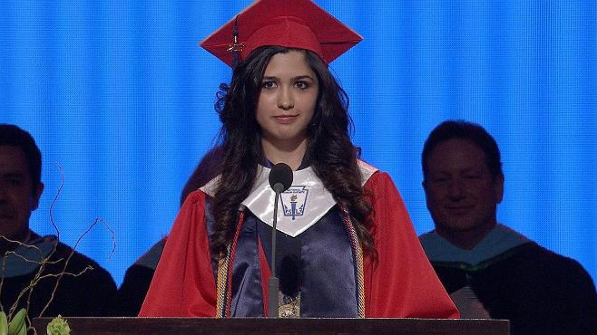 Larissa Martínez, durante su graduación.