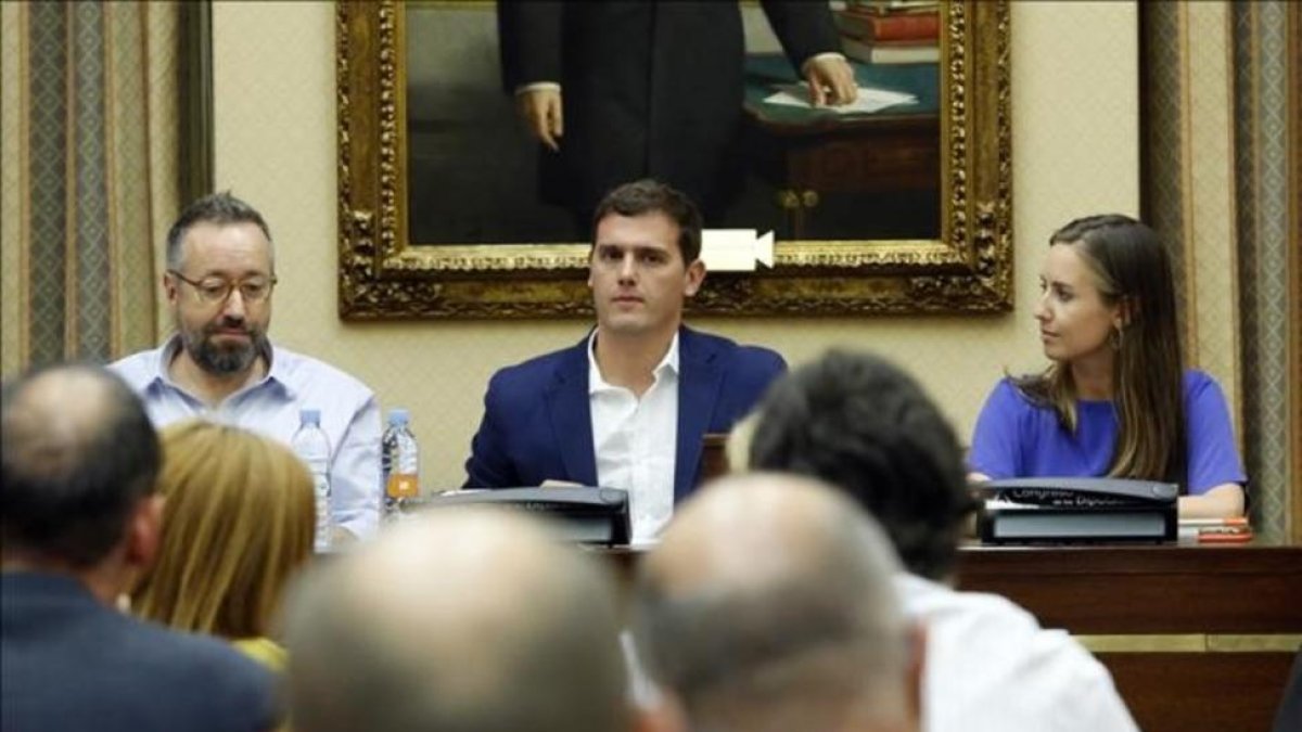 Albert Rivera preside la reunión del Grupo Parlamentario de Ciudadanos, el 2 de agosto.