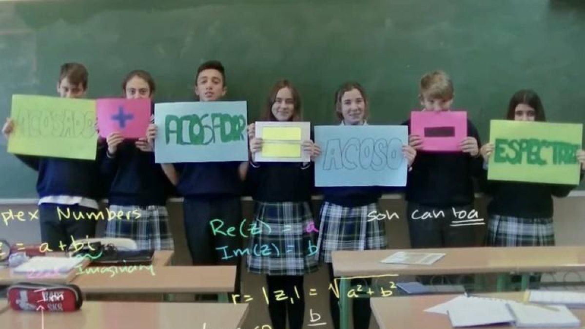 Alumnos de la Asunción, contra el acoso escolar. DL