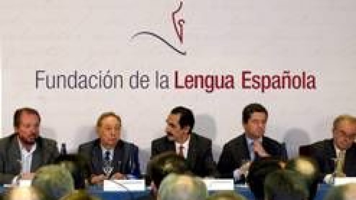 El leonés Ignacio Tejera, Humberto López, José Rolando, Mario Armero y José Varela