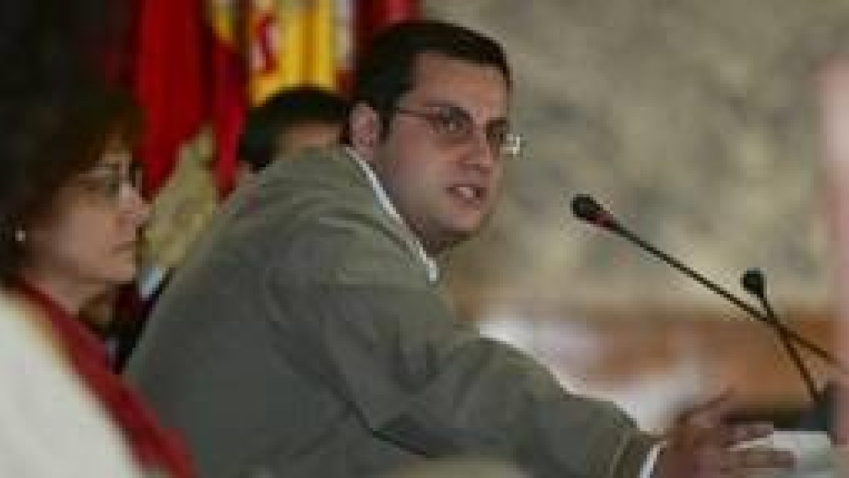 Ibán García, portavoz del partido socialista en el Ayuntamiento de León, en una imagen de archivo