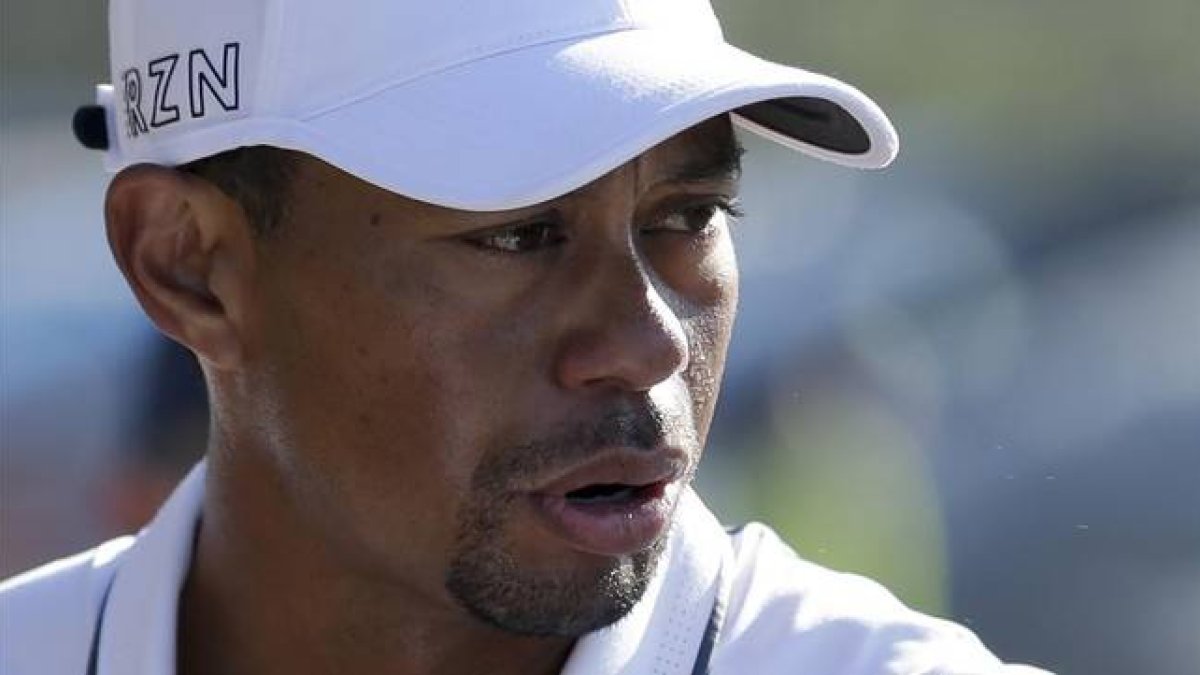 Tiger Woods pensativo durante el torneo de San Diego, el pasado día 5.