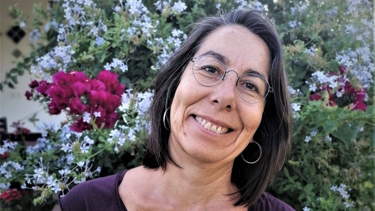 Marta Soler Montiel, profesora titular de la Universidad de Sevilla, participó en León en el ciclo sobre decrecimiento y crisis ecosocial. DL