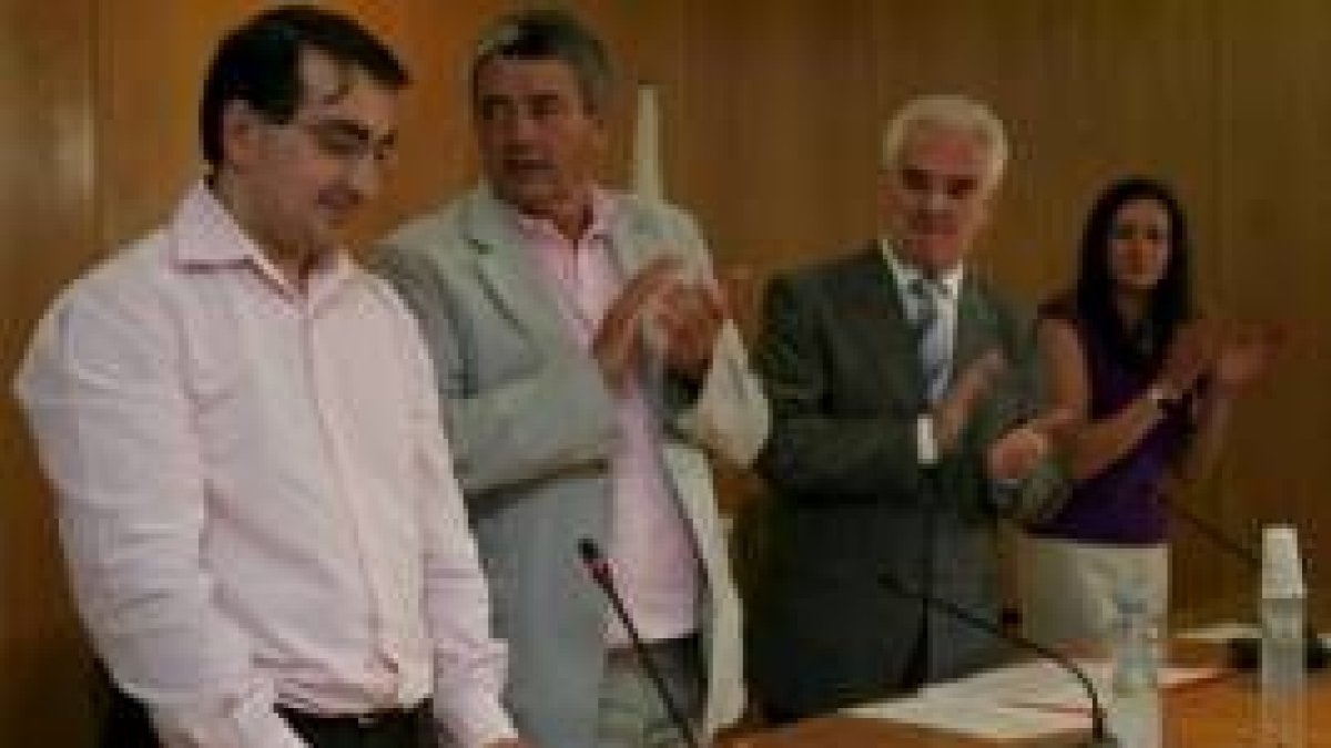 Tomás Martín, Miguel Martínez y José Varela durante el acto