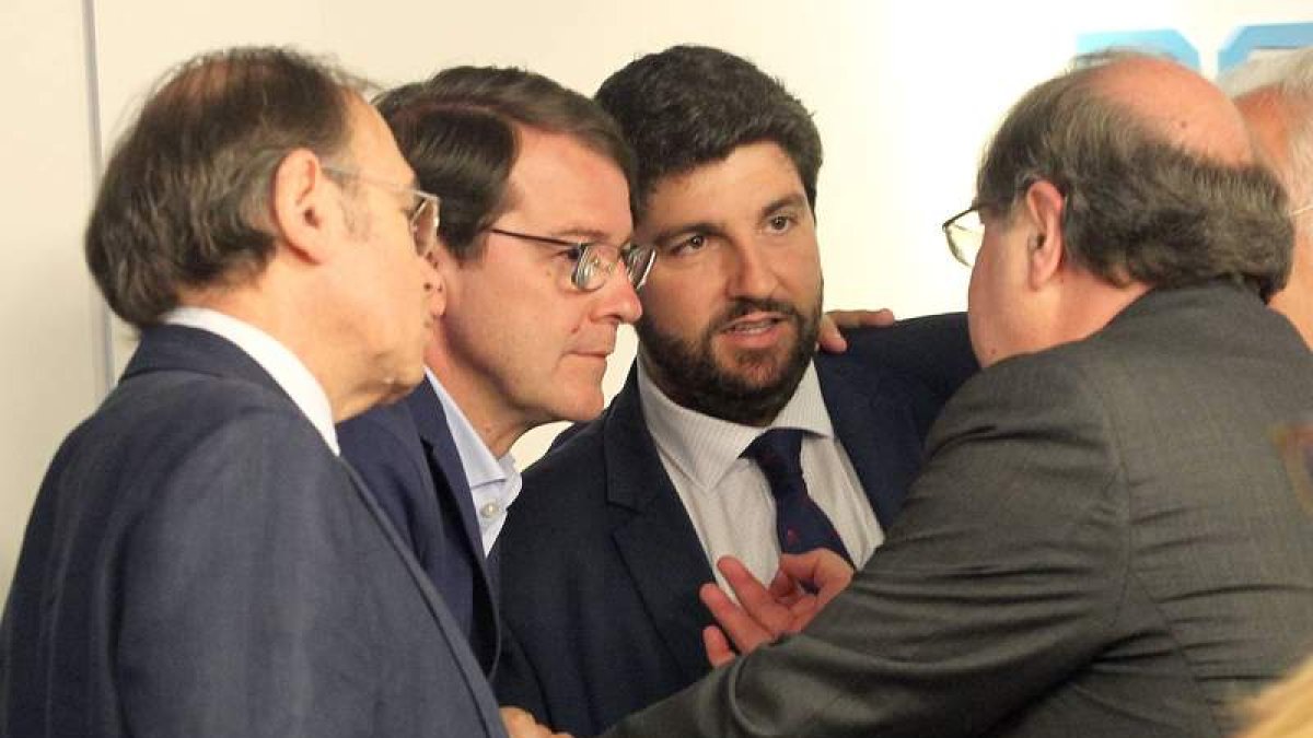 García-Escudero, Fernández Mañueco, López Miras y Herrera durante el comité del PP. JUAN LÁZARO