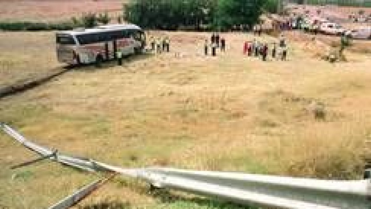Estado del autobús accidentado que causó la muerte a dos personas