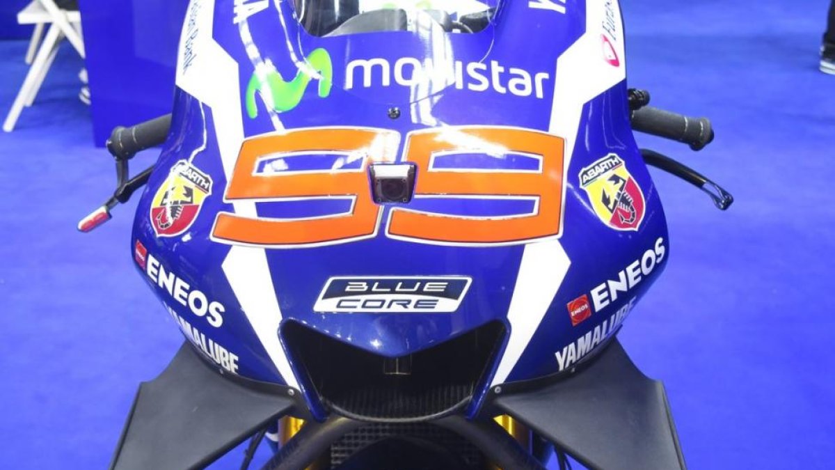 Las inmensas aletas de la Yamaha M1 del mallorquín Jorge Lorenzo.