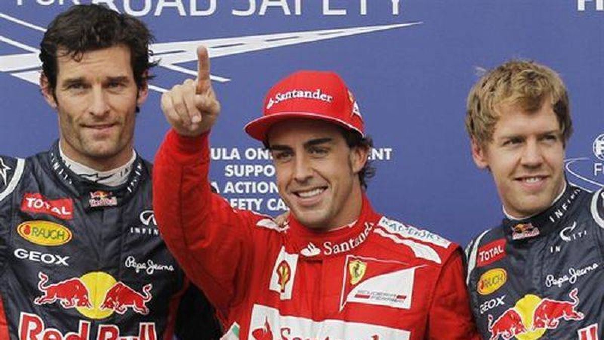 Alonso comparte podio junto a Webber y Vettel.