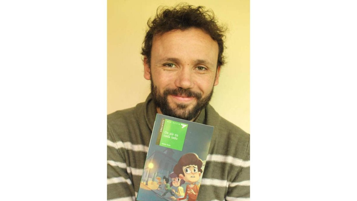El narrador leonés afincado en Argentina Adrián Yeste. DL