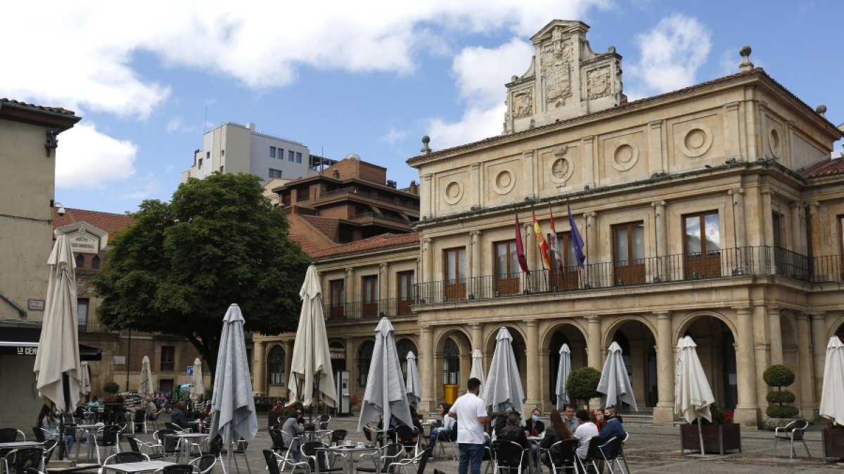 Reportaje, León pasa a la fase 3 de desescalada. F. Otero Perandones.