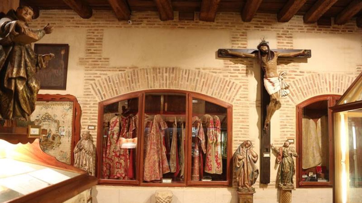 El Cristo de la Agonía en el Monasterio de Sahagún.