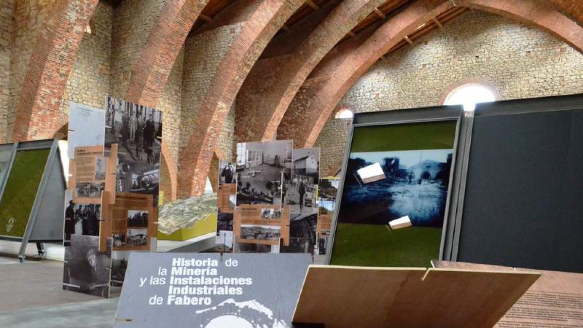 La muestra podrá visitarse en el Museo Minero de Sabero hasta el 14 de enero. CASTRO