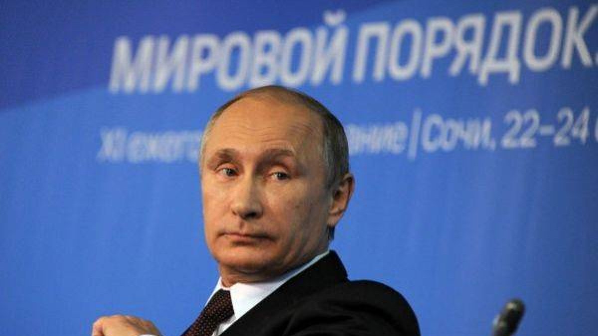 Vladimir Putin, durante la conferencia con analistas occidentales, el viernes en Sochi.