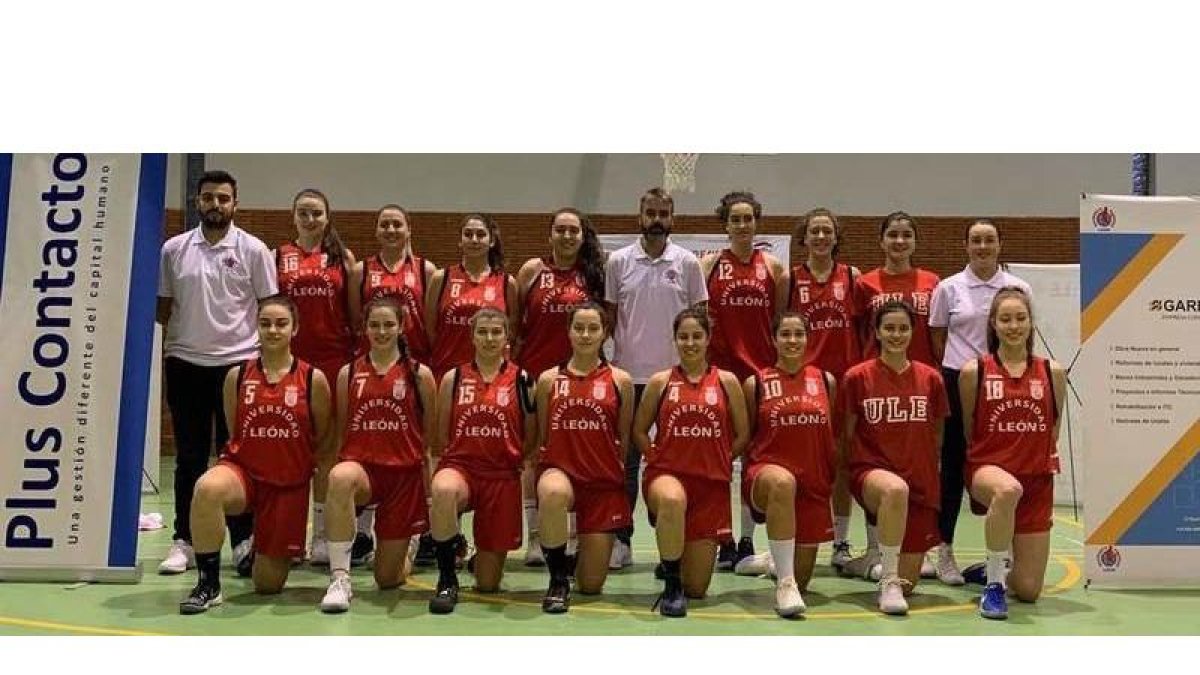 Formación del equipo de la Universidad de León que lidera el grupo A1 de la 1.ª División Femenina.