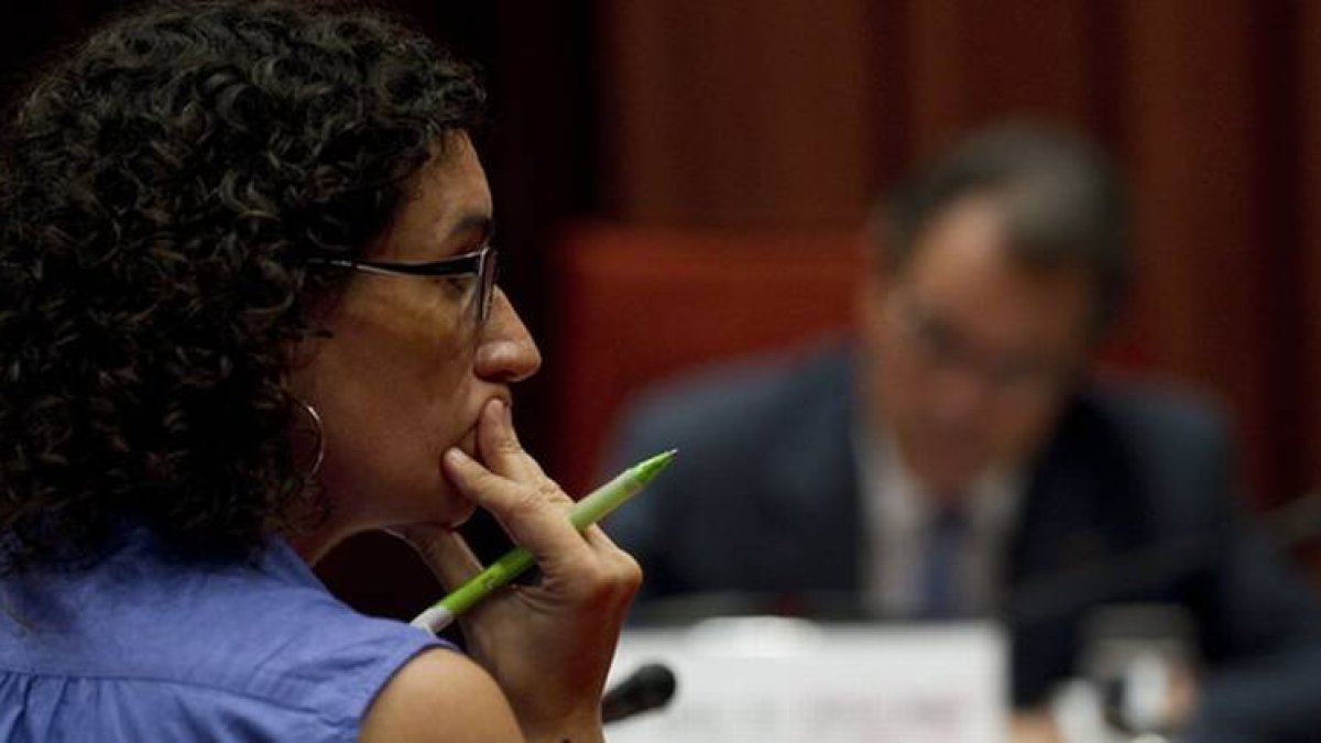 Marta Rovira, durante la comparecencia del 'president' Mas sobre el caso Palau, el 31 de julio del 2013.