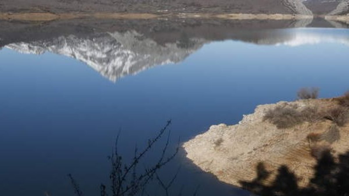 Embalse del Porma. DL