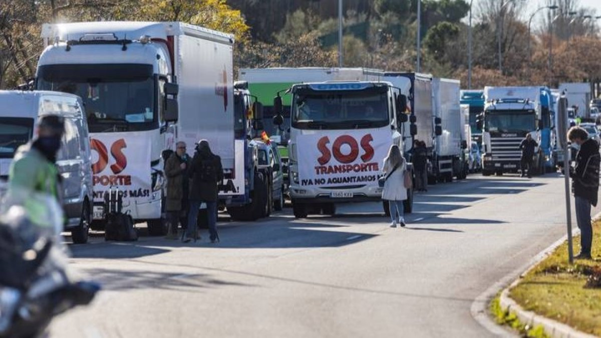 Transportistas en la última gran protesta. RODRIGO JIMÉNEZ