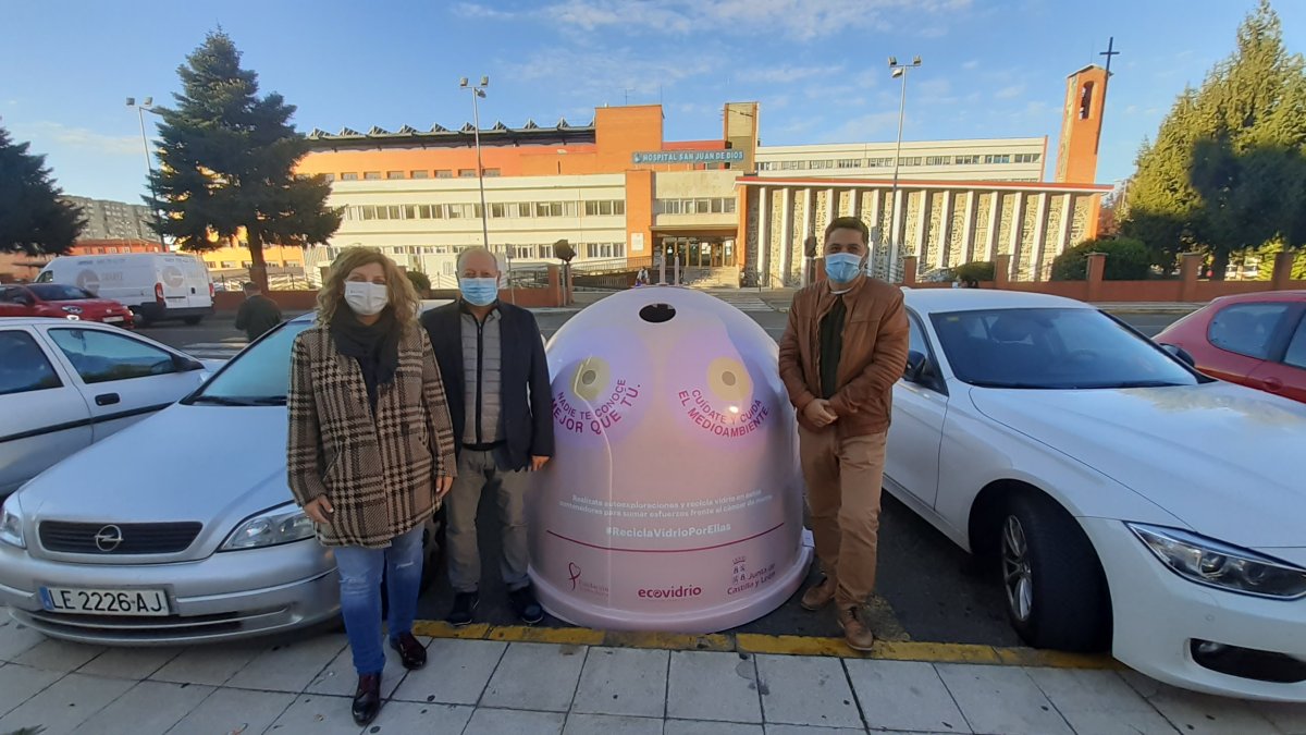 La iniciativa que tiene como objetivo movilizar a los ciudadanos a reciclar envases de vidrio. AYUNATMIENTO DE SAN ANDRÉS