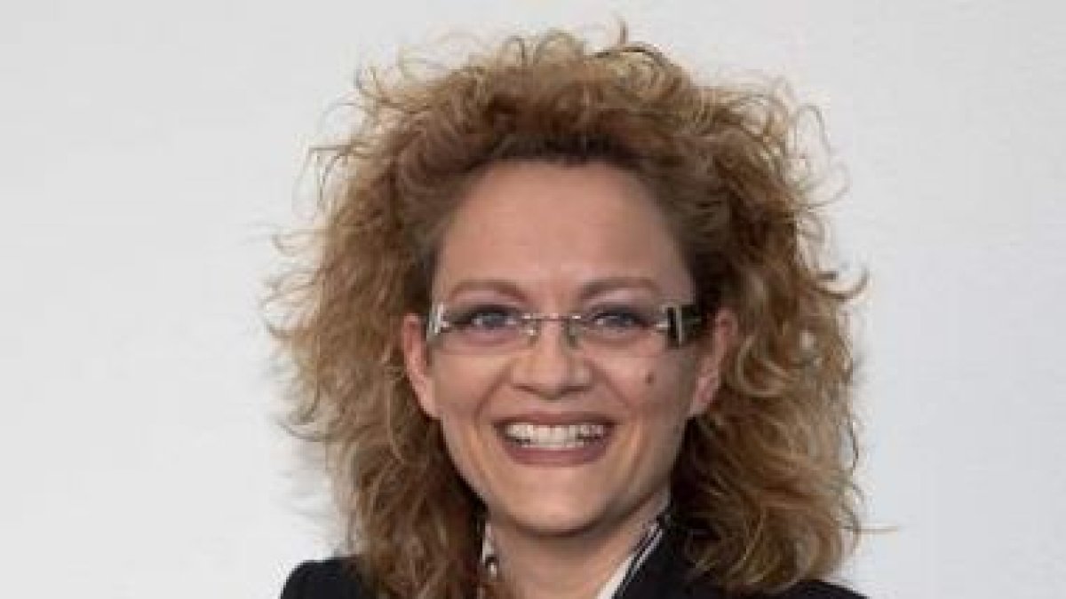 La candidata del PP. Montserrat Corral.