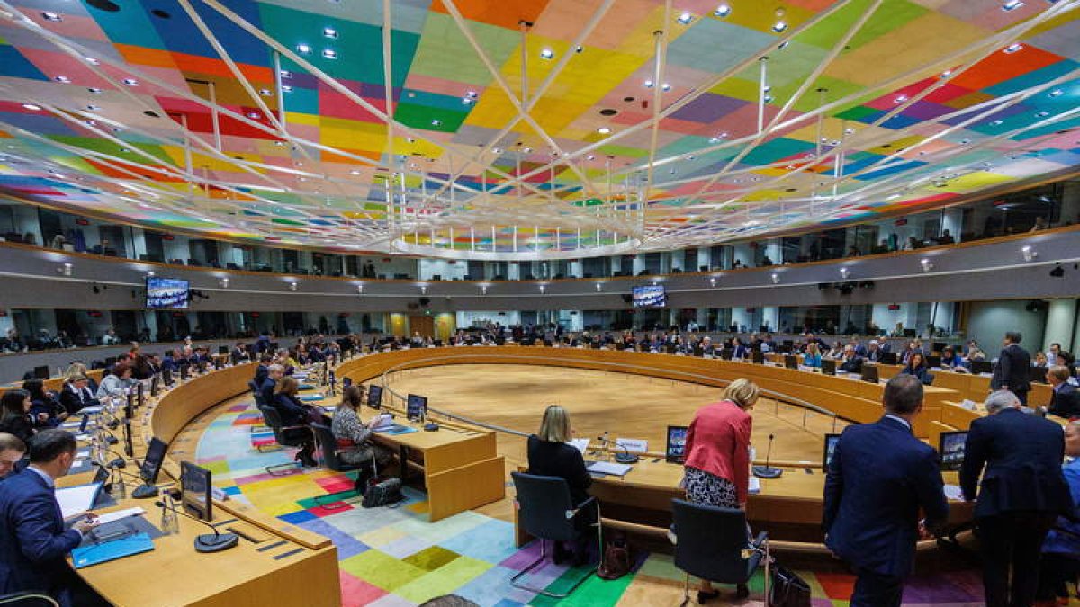 Imagen de la reunión ayer de la Comisión en Bruselas. OLIVIER MATTHYS