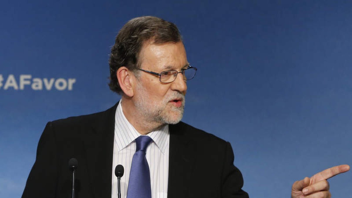 Mariano Rajoy se enfrenta a la aritmética para conseguir una mayoría estable. BALLESTEROS